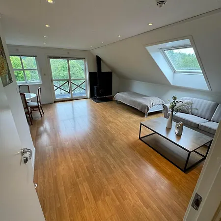 Svanetangen Ferie Og Fritid Hostel *