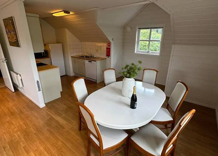 Svanetangen Ferie Og Fritid Hostel Bergen