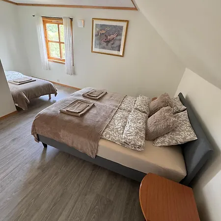 بيت شباب Svanetangen Ferie Og Fritid