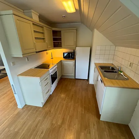 بيت شباب Svanetangen Ferie Og Fritid برغن