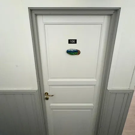 Svanetangen Ferie Og Fritid بيت شباب *