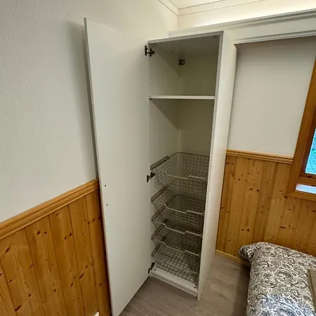 Svanetangen Ferie Og Fritid بيت شباب *