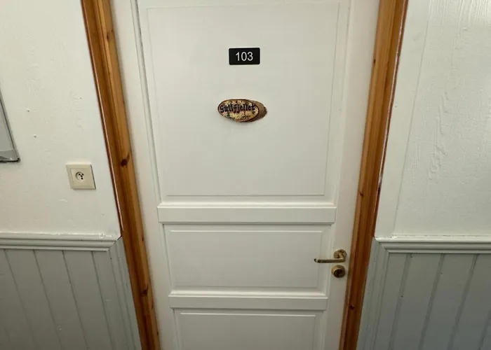 Svanetangen Ferie Og Fritid * 베르겐